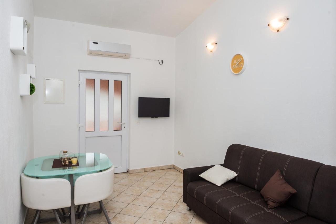 Apartments Slavka 로고즈니차 외부 사진