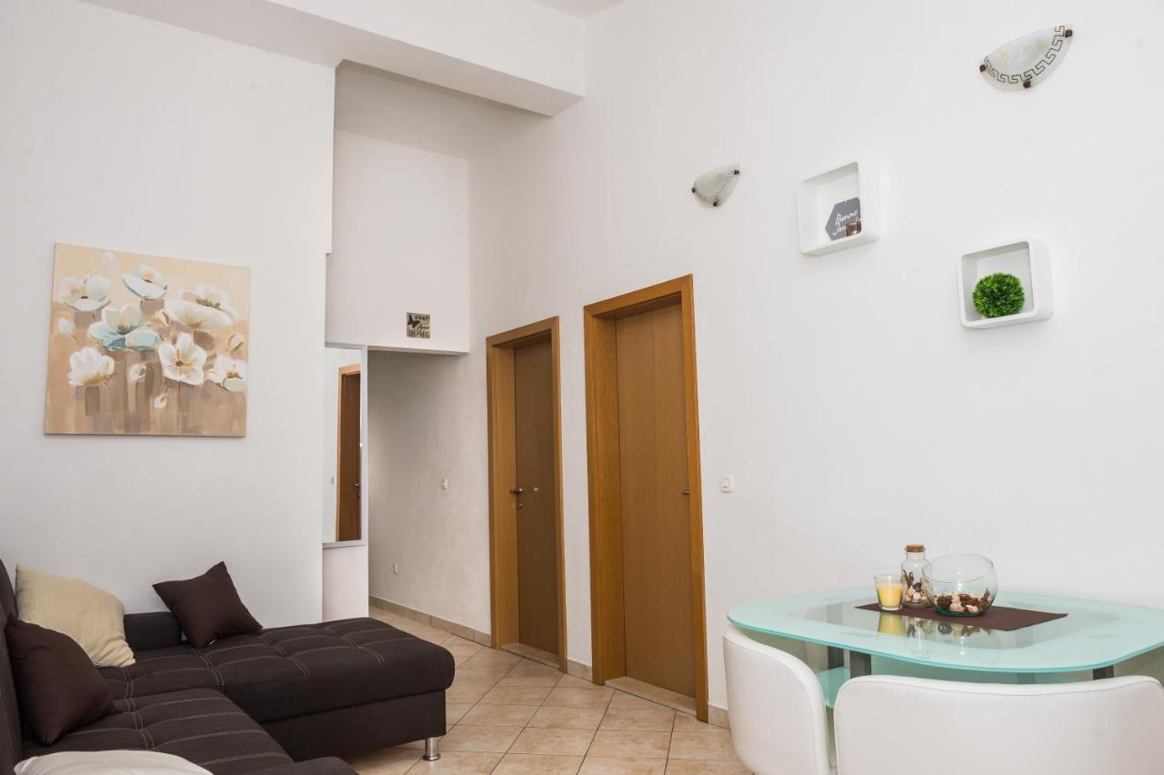 Apartments Slavka 로고즈니차 외부 사진