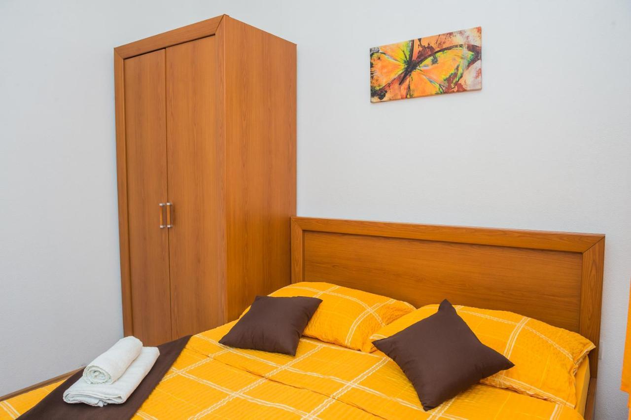 Apartments Slavka 로고즈니차 외부 사진